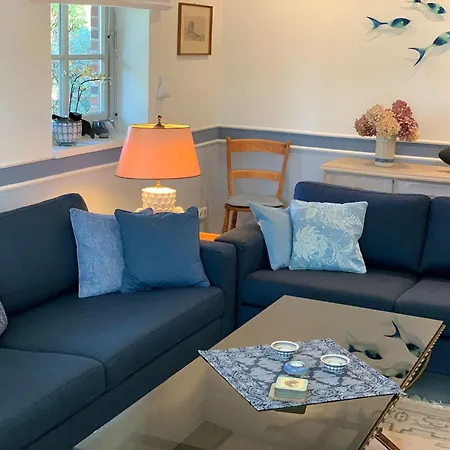Casa de Férias Reetdachhaus-immenseeweg-7 *